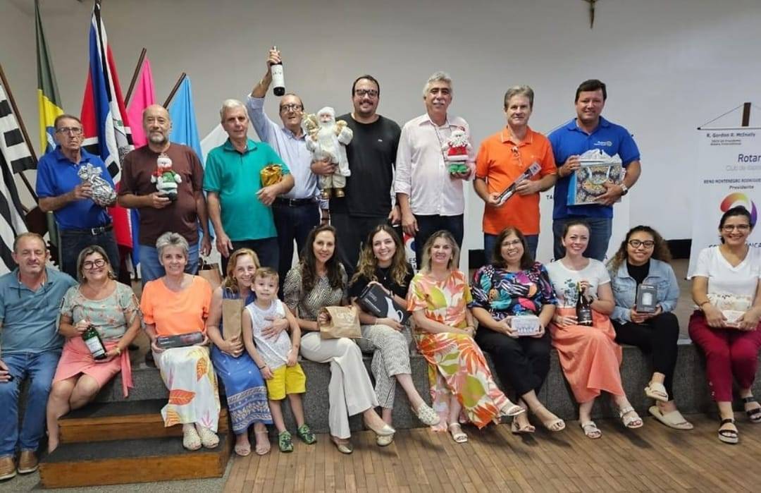 Família Rotária de Itápolis realizou sua Festiva de Natal