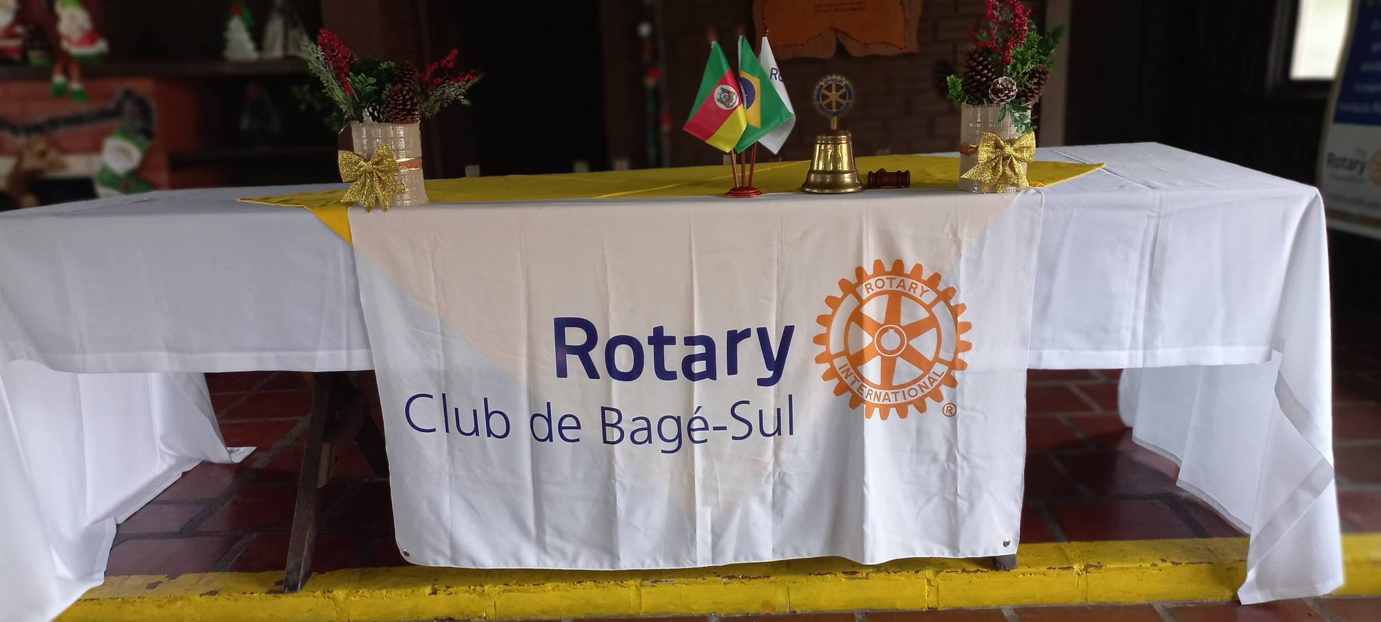 PRESIDENTES COM AS NOVAS COMPANHEIRAS.