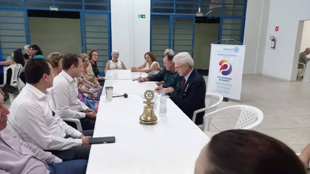 Reunião com toda a Família Rotária em Novo Horizonte