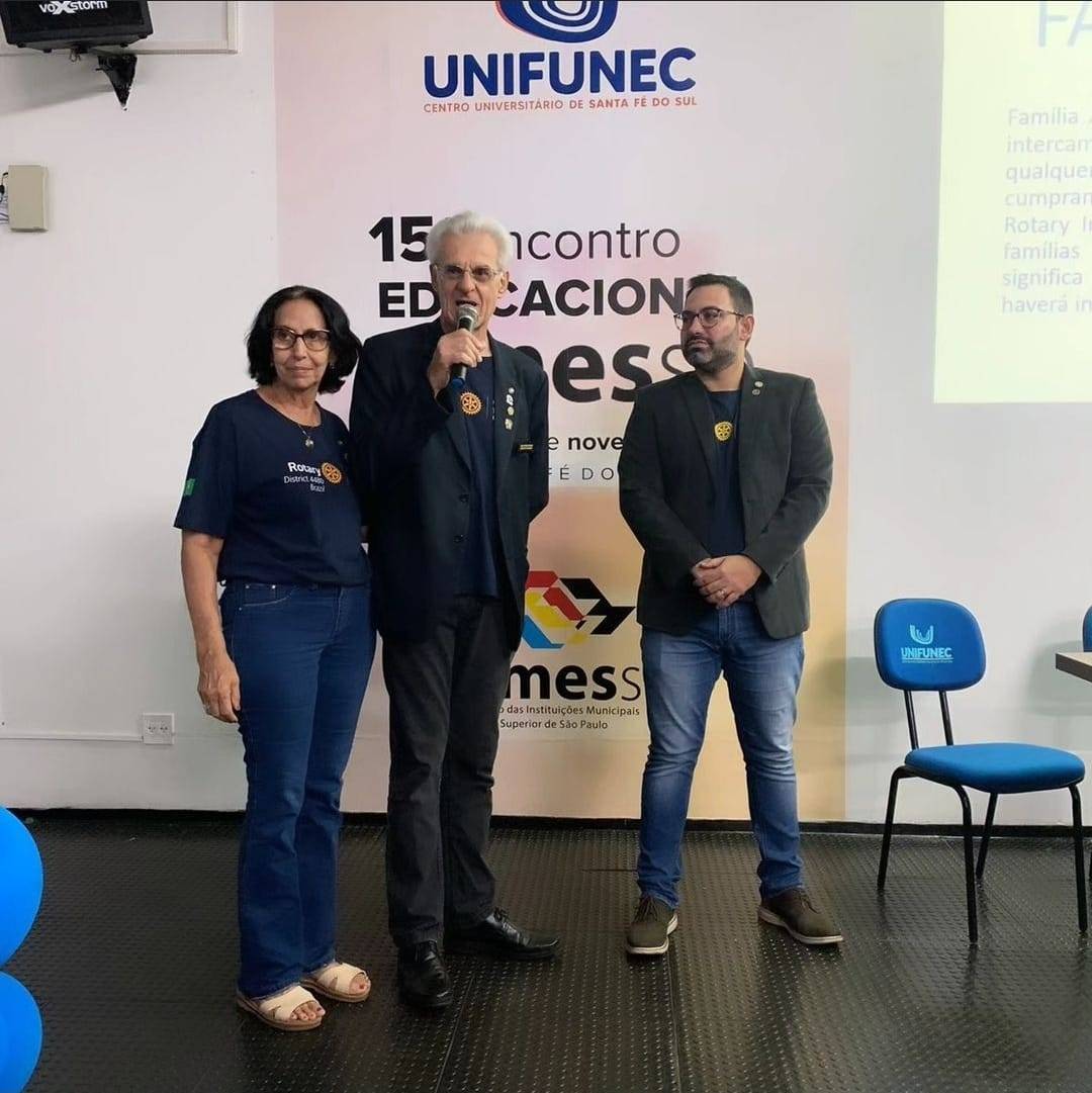 Reunião ordinária para processo seletivo do intercâmbio de jovens D4480 no Rotary Club de Santa Fé do Sul