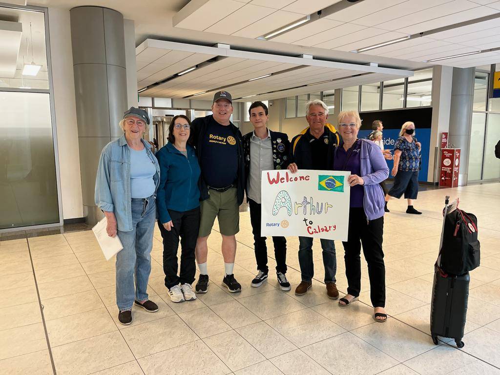 Em clima de Natal trazemos o nosso filho que está no Canadá 🎄