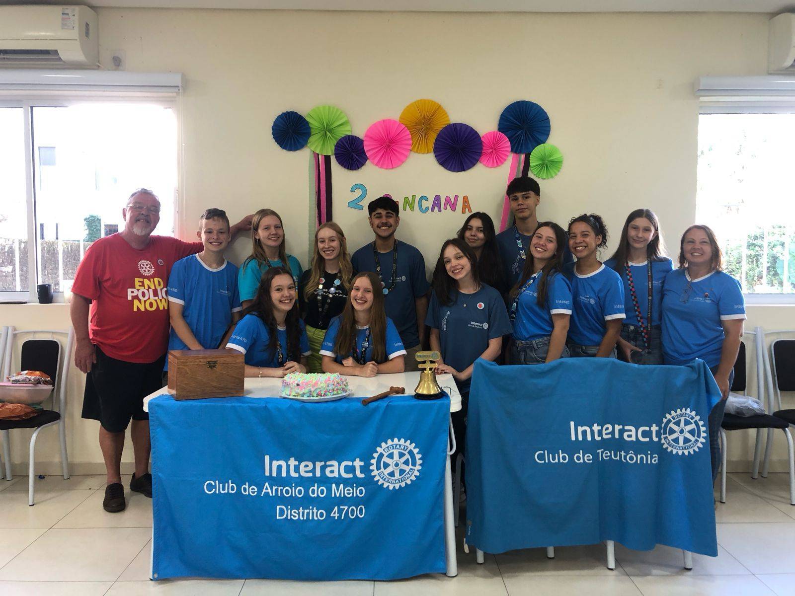 Interacts de Teutônia e Arroio do Meio acompanhados dos rotarianos 