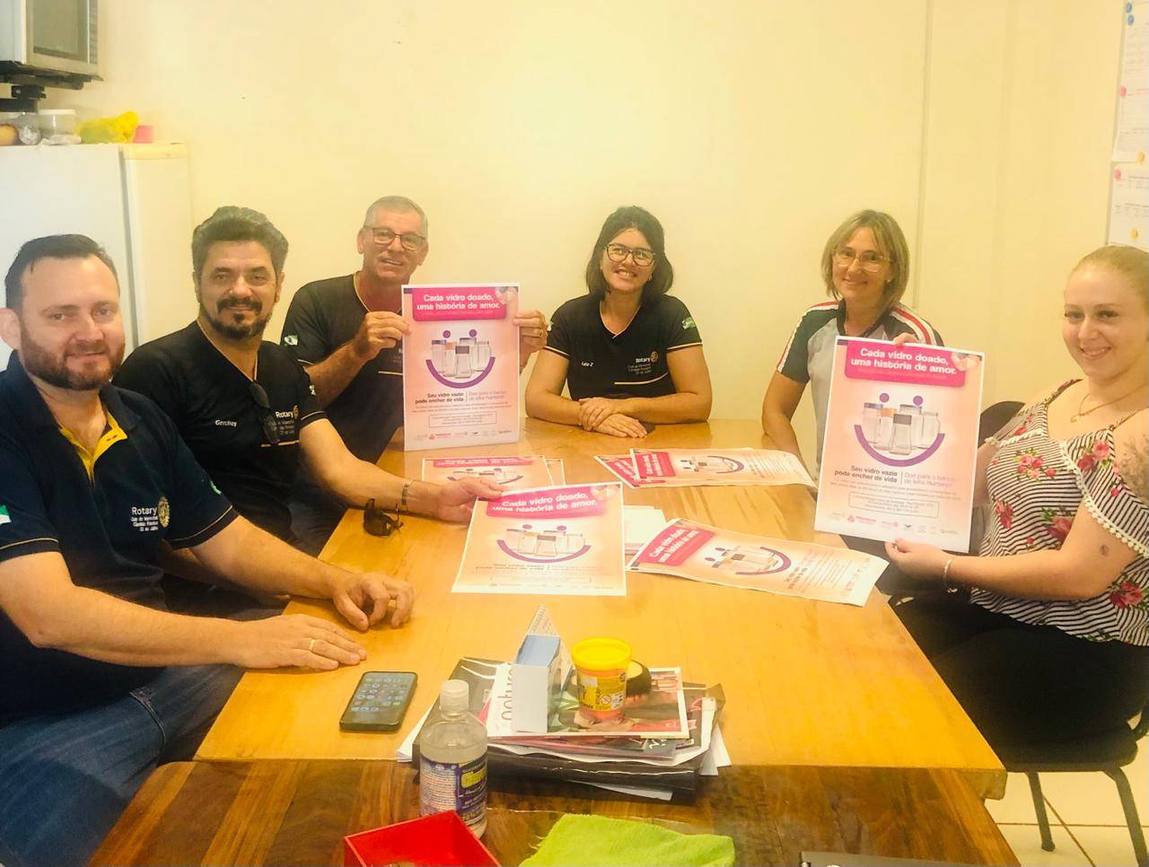 Volnei Kriesang, Gerciney Gomes Ramos, Vilmar Krenchinski, Léia Zambon, Diretora Elisangela Roding e Milena Glaab