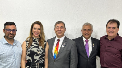 Registro oficial do Governador 2023-24, Laerzio Chiesorin Jr, com os Governadores Assistentes dos Campos Gerais.