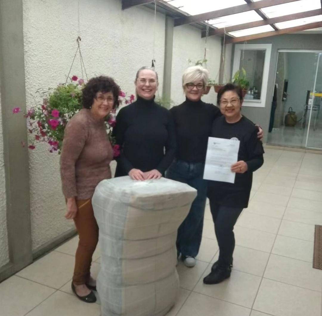 DOAÇÃO DE COBERTORES PARA OS DESABRIGADOS DO NOSSO LITORAL