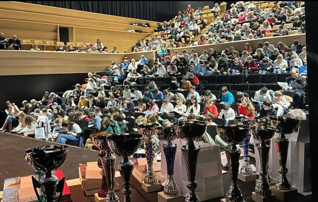 Intercambista Jauense participa de encontro promovido pelo Rotary Club Rambouillet na França