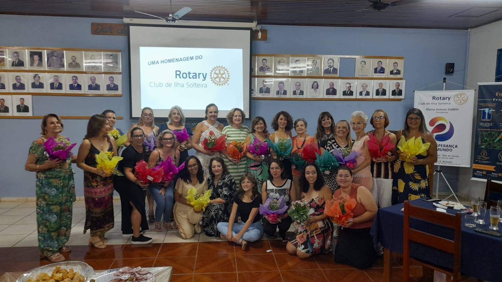 Rotary Club de Ilha Solteira faz Homenagem pelo Dia Internacional da Mulher 