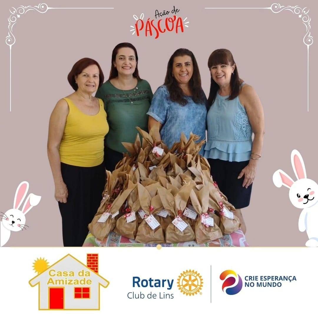 Entrega de Bombons no ambulatório de quimioterapia de Lins