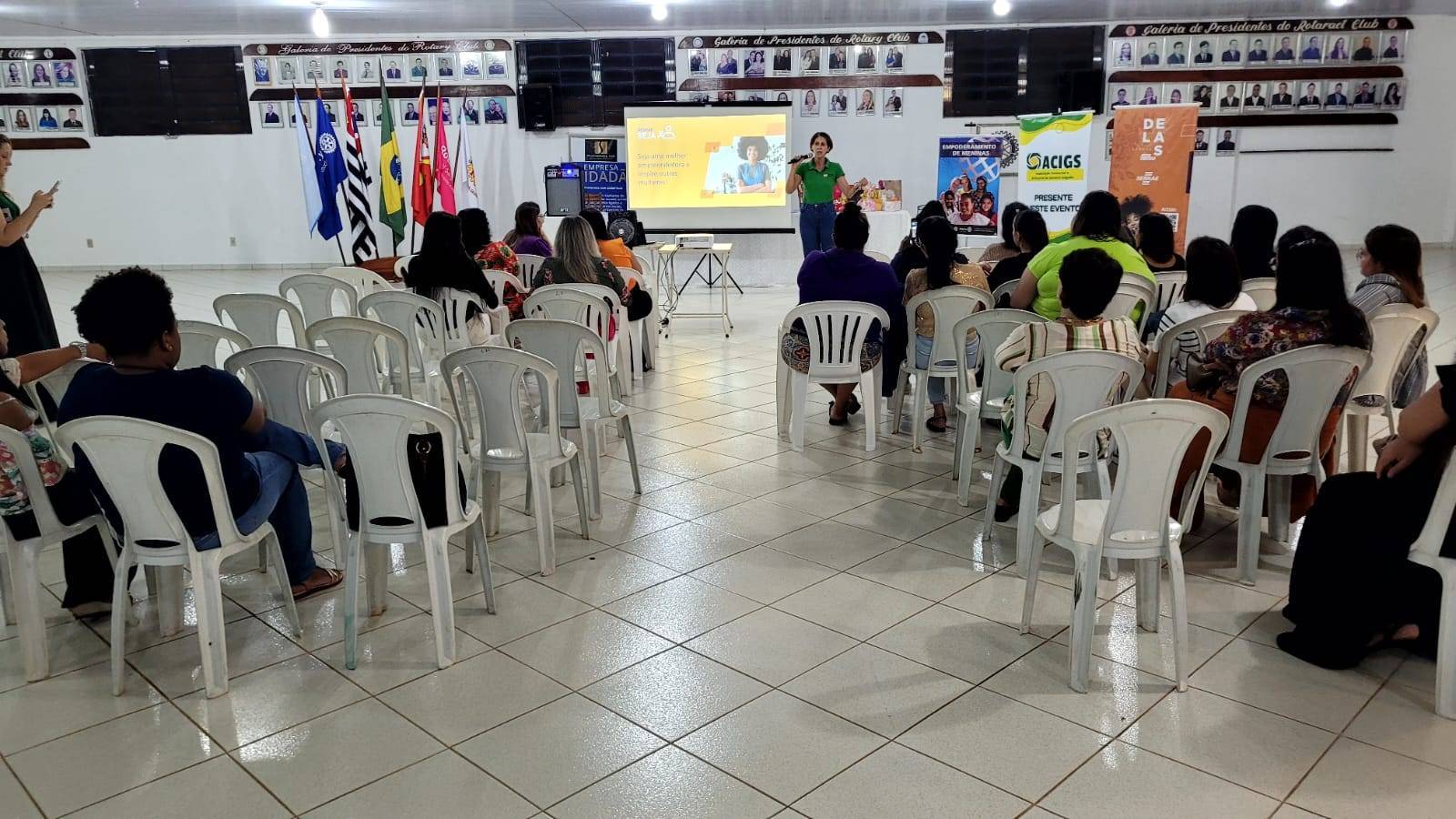 Palestra: "Noite das Mulheres Empoderadas"