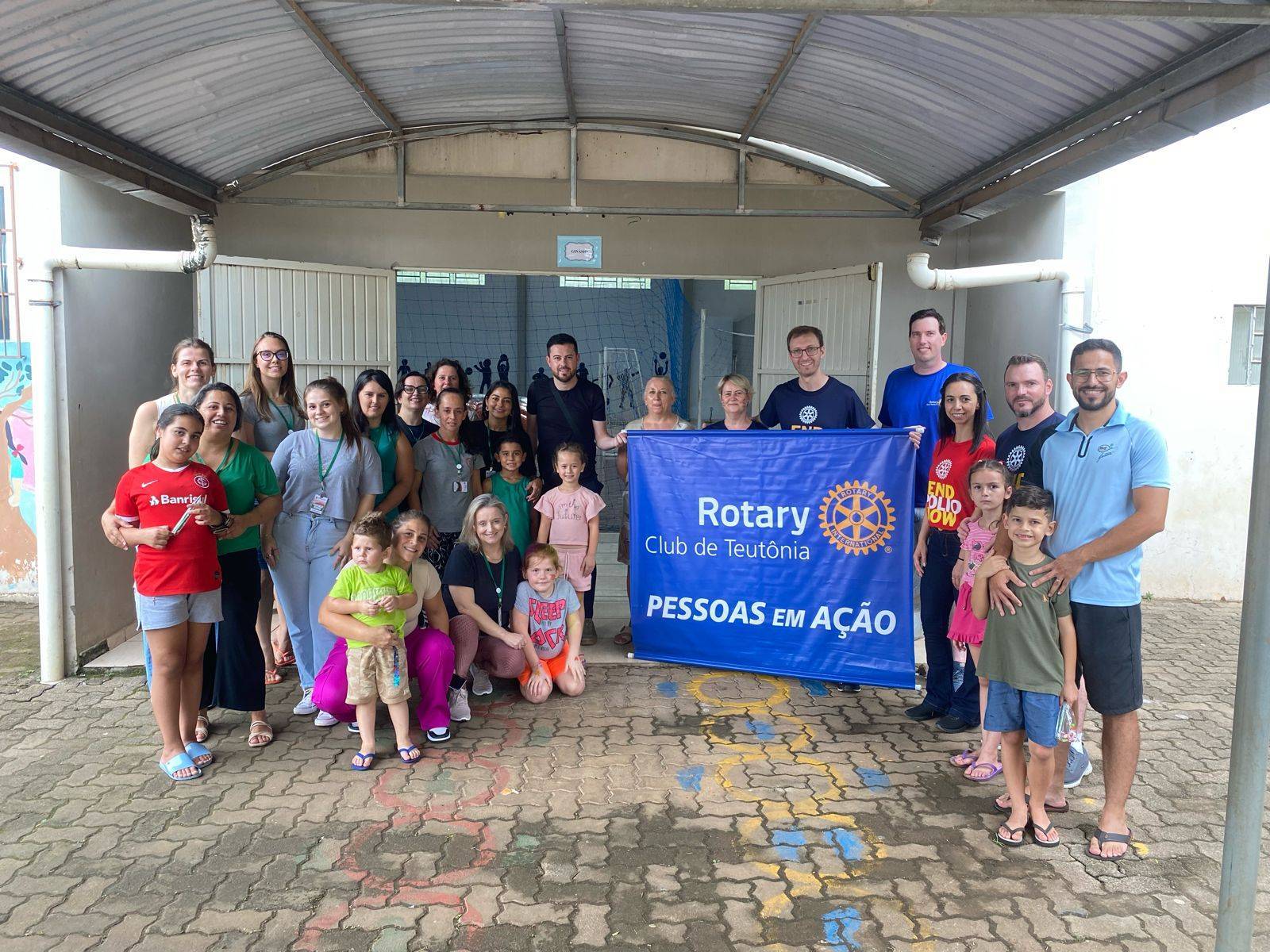 Ação Volta às Aulas com EMEF 24 de Maio