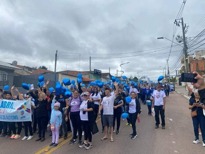 Caminhada reuniu mais de 300 pessoas!