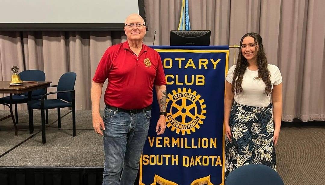 Roberta Sanches de Souza Camargo Realizou Ação no Vermillion Rotary Club em Dakota do Sul para o Rio Grande do Sul