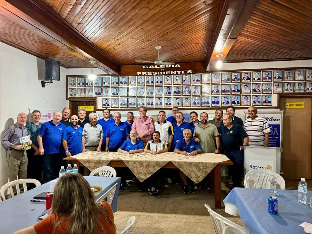 Rotary Club de Jahu - Centro visita os companheiros do Rotary de Pederneiras - Distrito 4510
