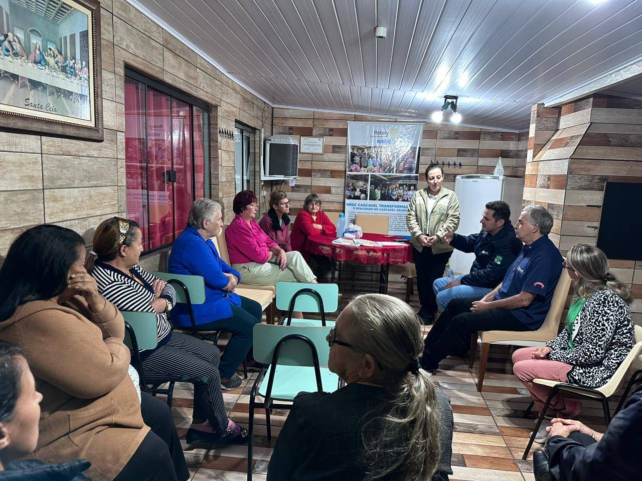 Apesar de chuvas e frio os participantes do NRDC foram ouvir sobre Dengue