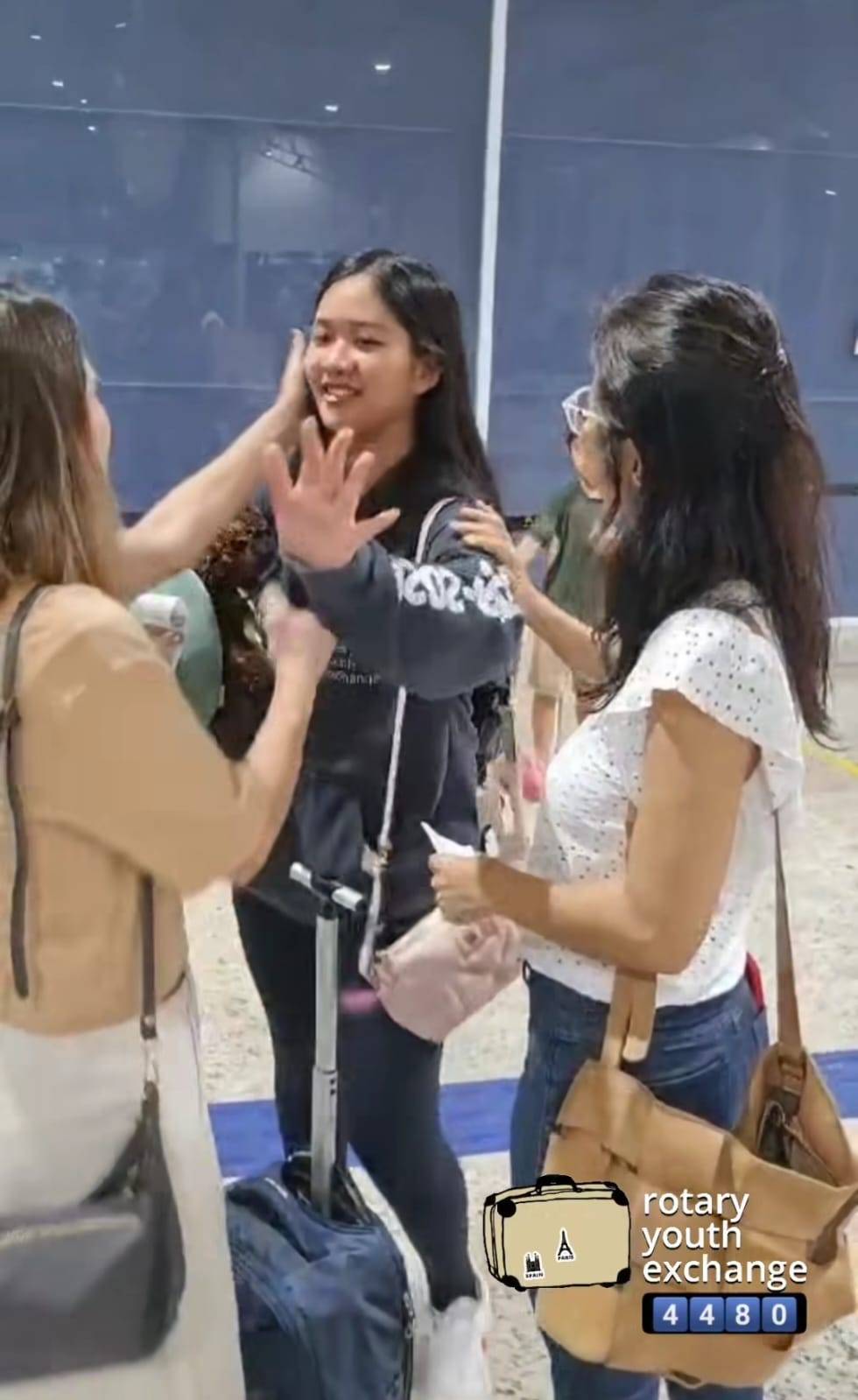 Intercambista retorna à Tailândia 