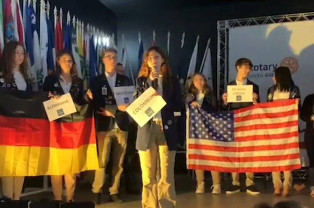 Recado dos Intercambistas Outbonds na Conferência Distrital