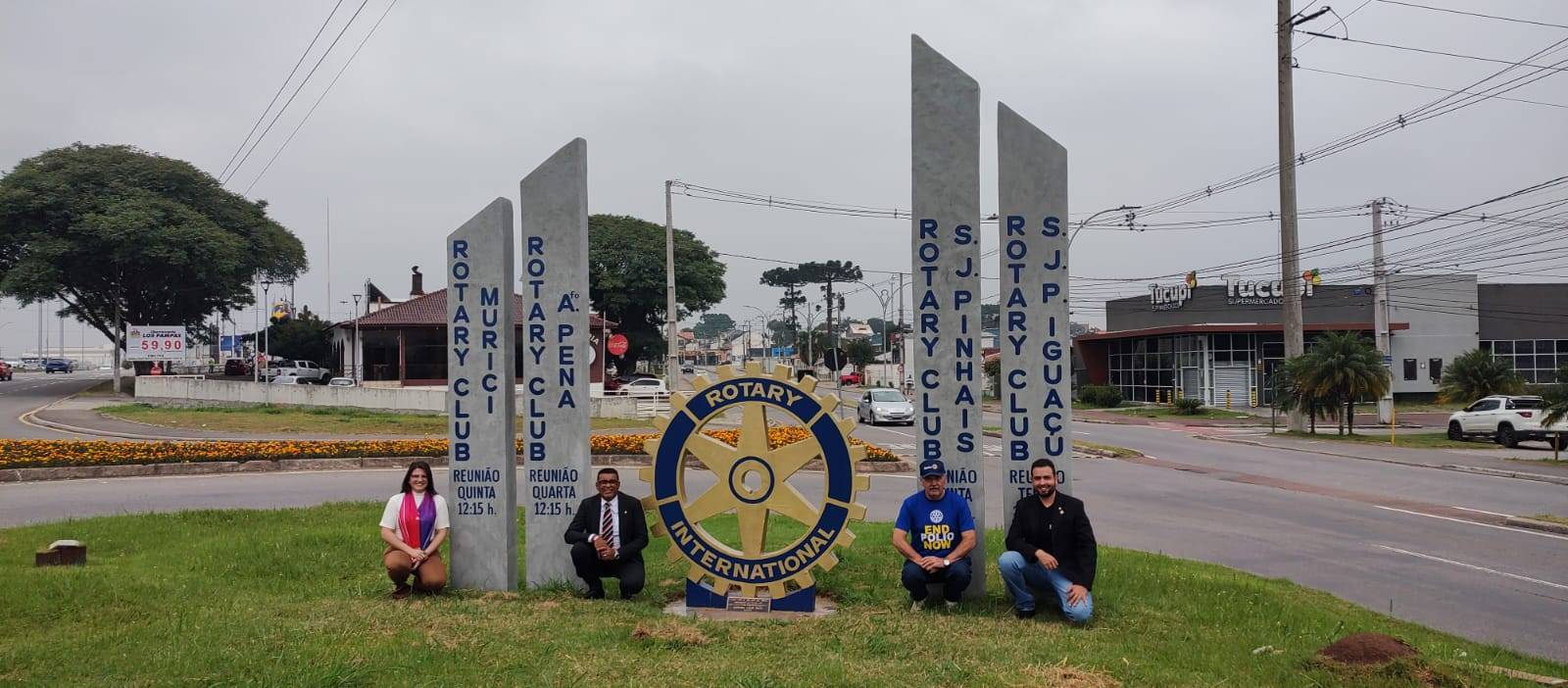 REVITALIZAÇÃO DE MARCO ROTÁRIO - SÃO JOSÉ DOS PINHAIS