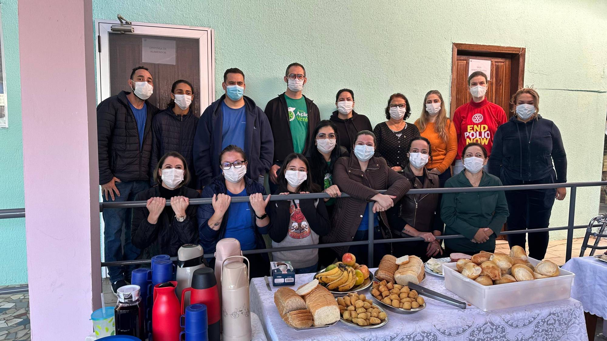 DAR DE SI ANTES DE PENSAR EM SI