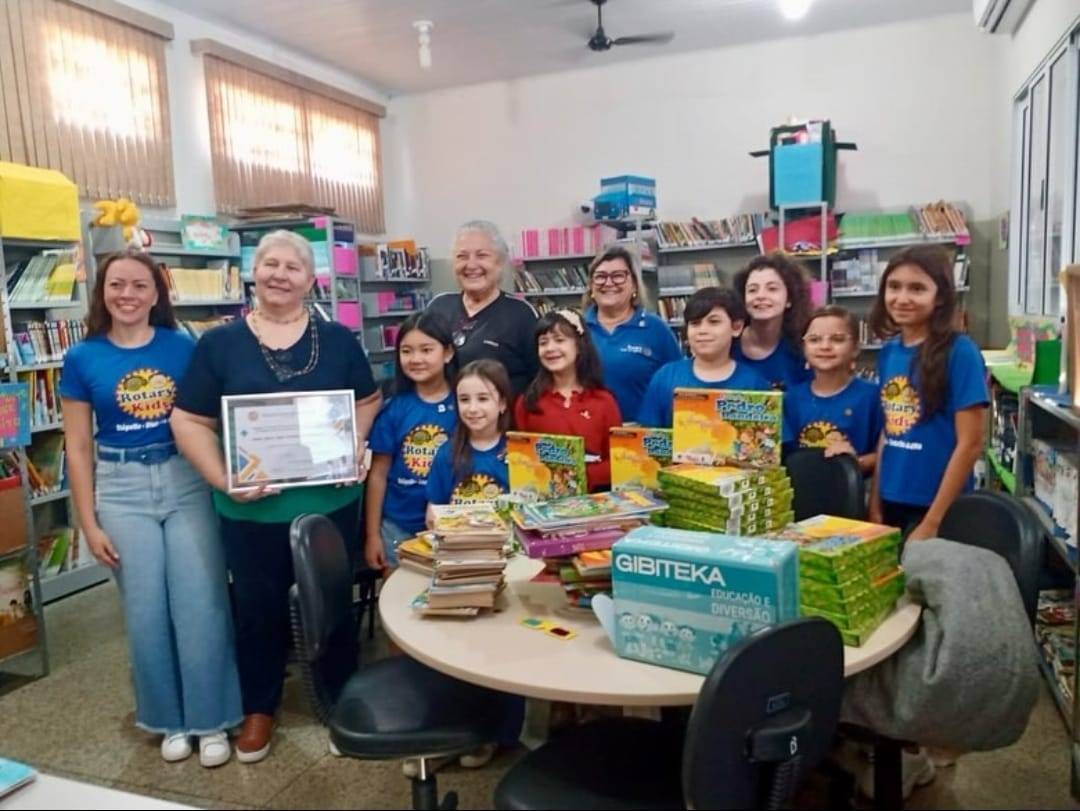 Rotary Kids de Itápolis recebe Moção de Aplausos da Câmara Municipal