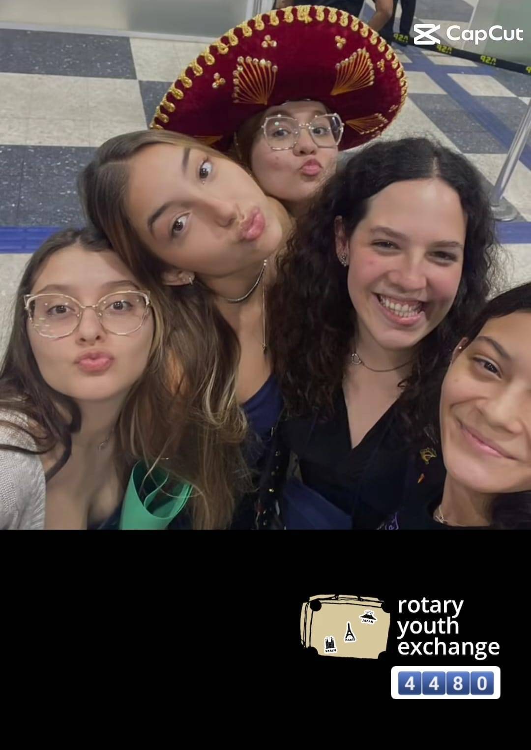 Intercambista Duda Assaf Retorna do México 