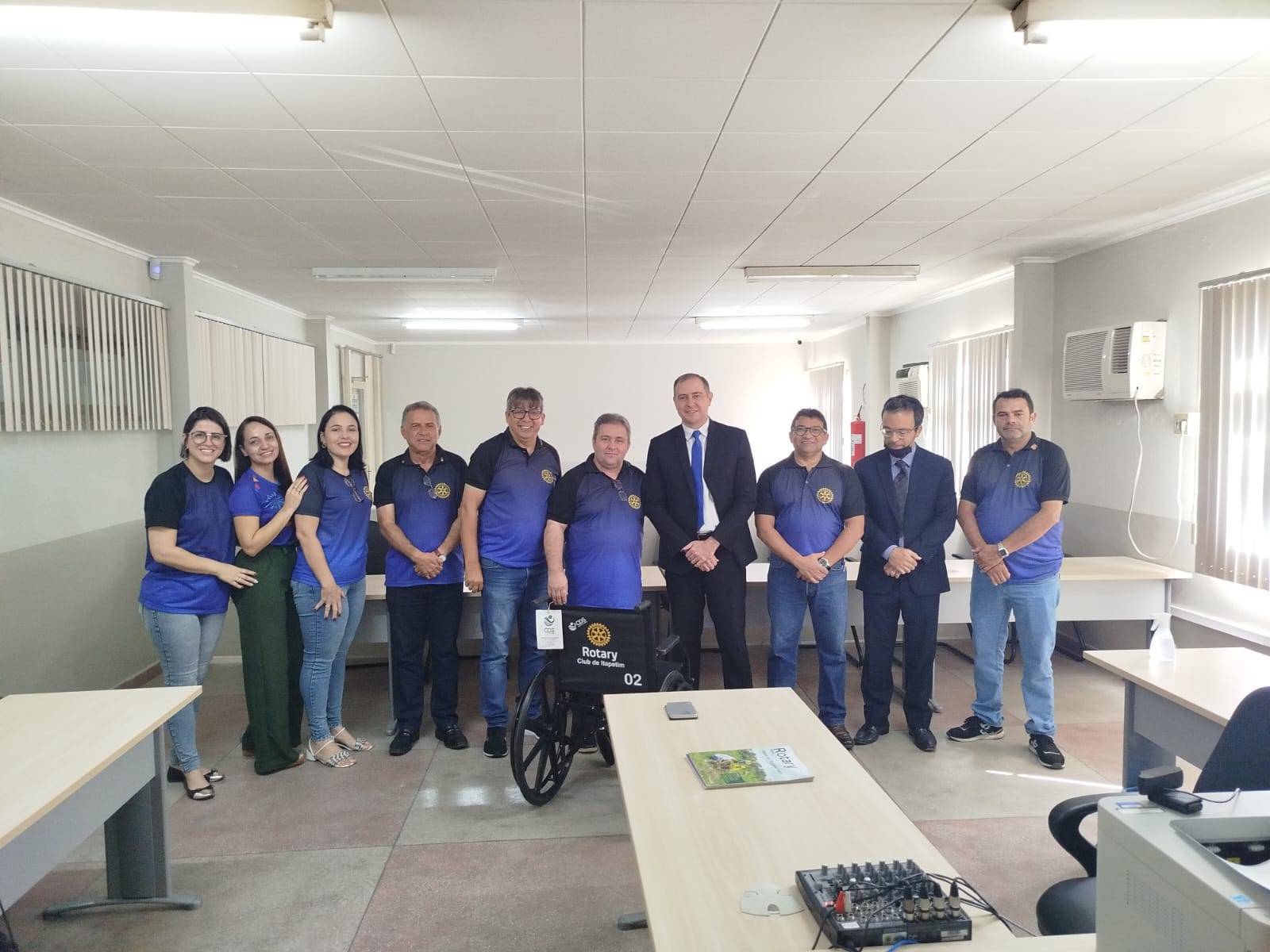 RC Itapetim doa Cadeira de Rodas ao Fórum Local