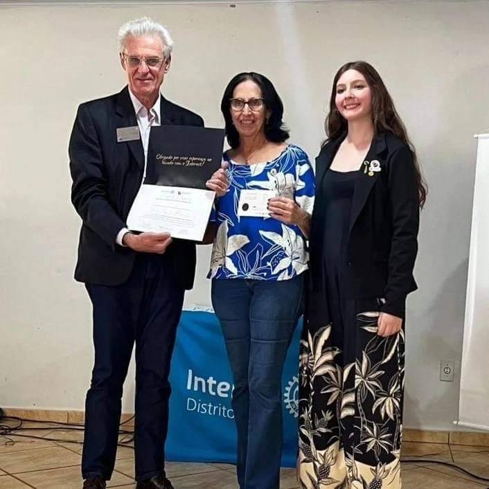 Governador Pavam e sua Esposa Rita recebem honraria do Interact Distrito 4480