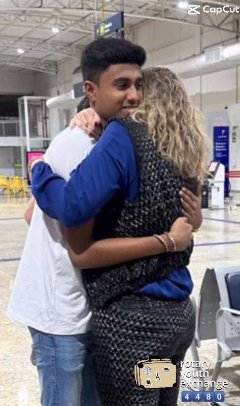 Intercambista Saru Retorna para Índia