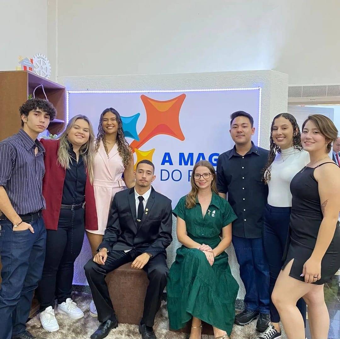 Rotaract Club de Santa Fé do Sul Realiza Transmissão de Cargos e Posse de Novos Associados