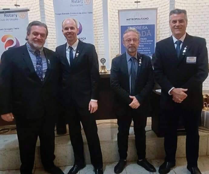 Rotary Club de Ibirá Realizou uma Reunião Festiva Juntamente com o Rotary Club de Urupês, para a Cerimônia de Transmissão de Cargos e Posse do Conselho Diretor para o Ano Rotário 2024/2025.