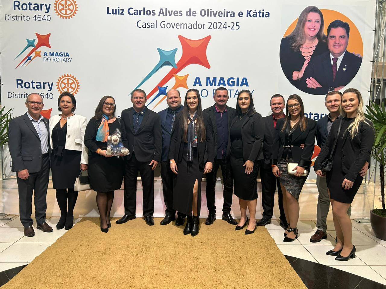 Transmissão de cargos de governador e pose da nova equipe distrital 2024/25