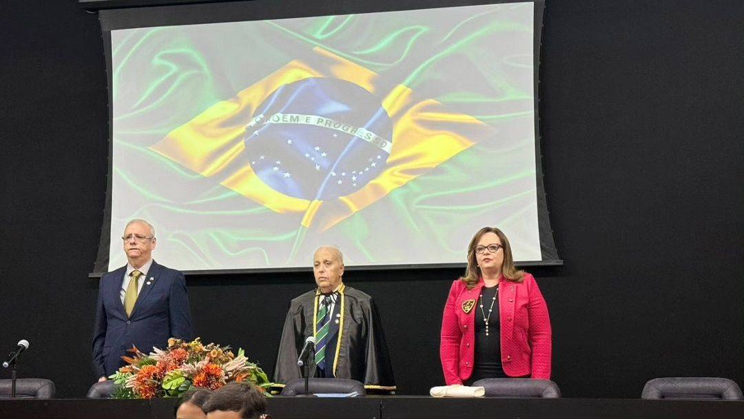 ABROL, a Associação Brasileira Rotária de Letras de Minas Gerais - seção Triângulo Mineiro