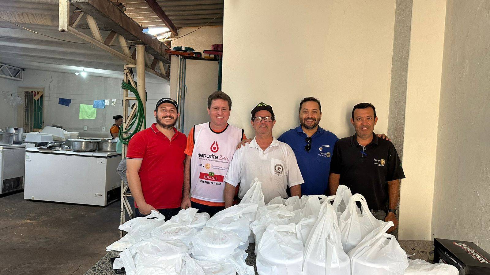 Rotary Club de Jales Realizou Feijoada Beneficente em Prol do Fundo Rotário do Clube