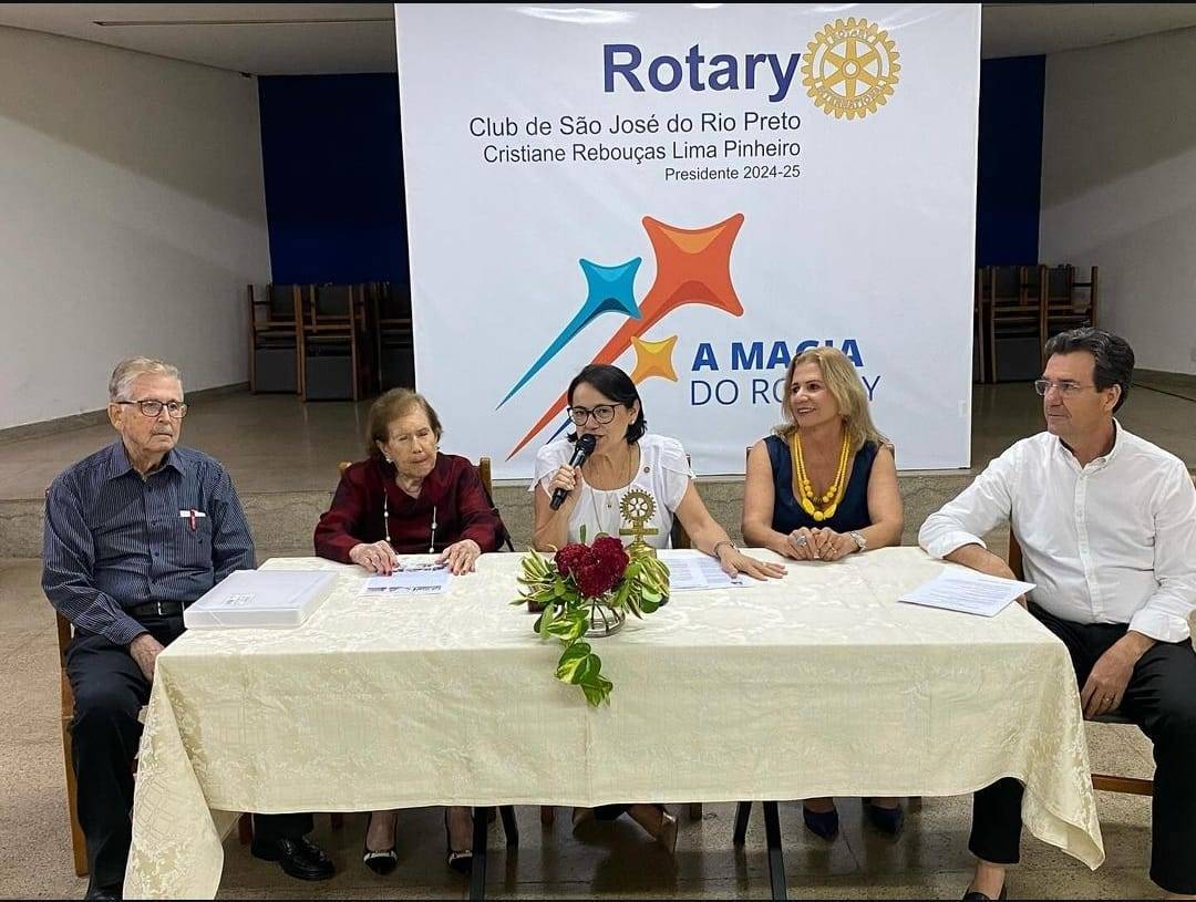 Rotary Club de São José do Rio Preto Realiza Reunião Festiva para os Aniversariantes do Mês