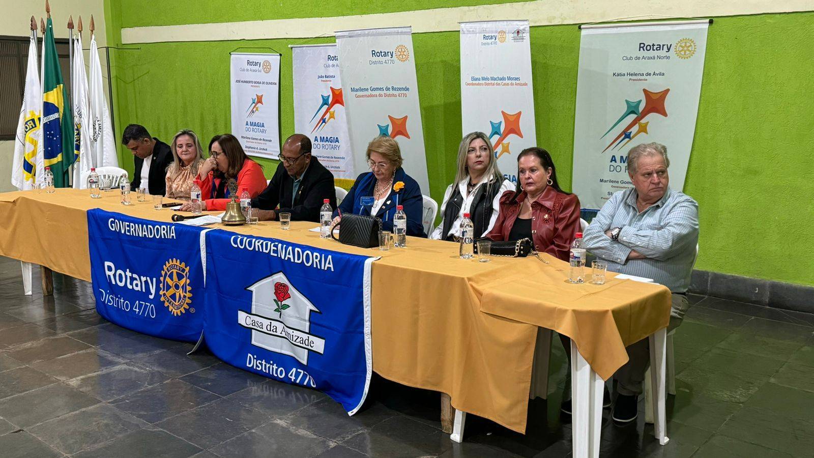 Visita aos clubes de Araxá 