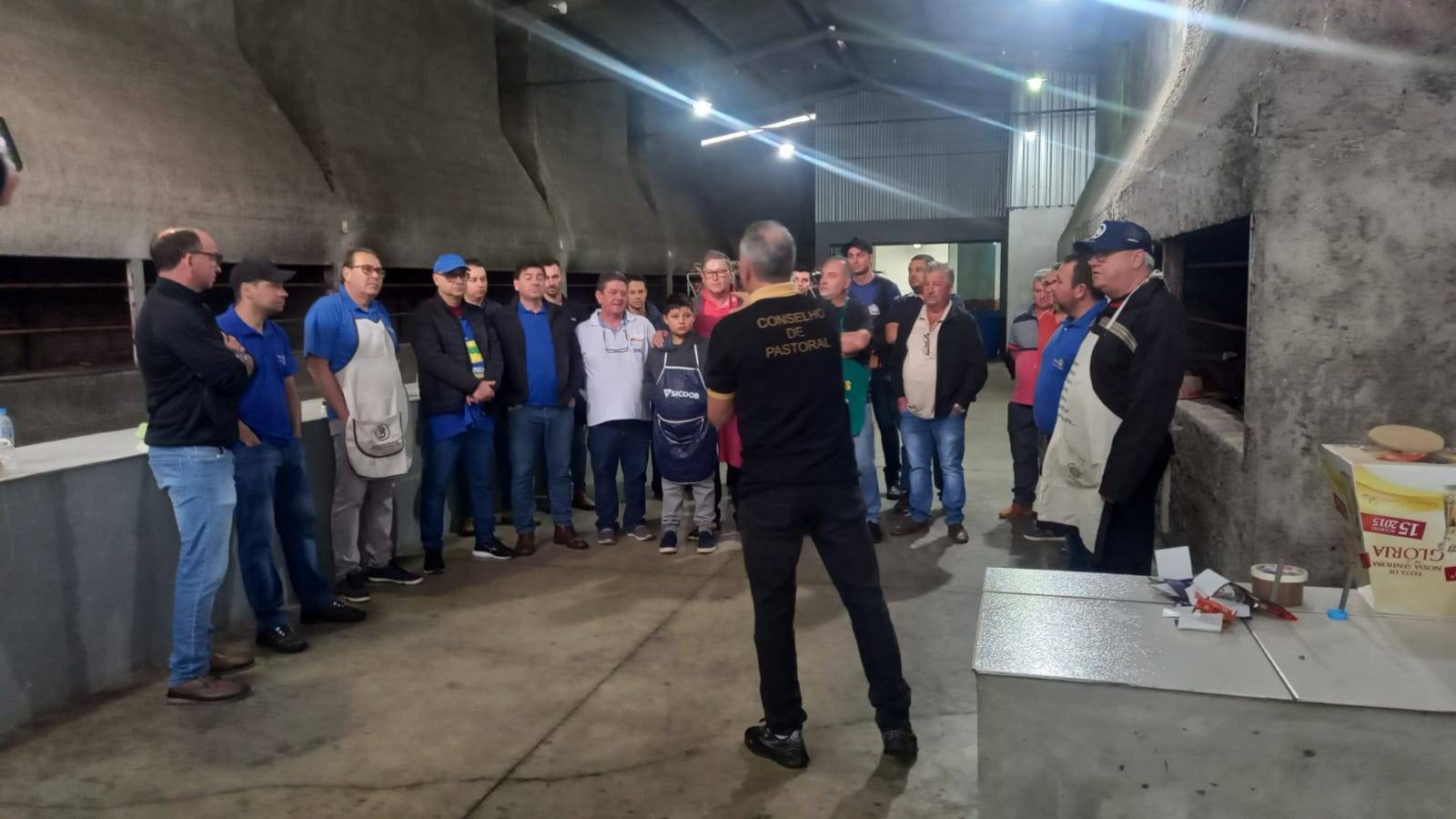 COMPANHEIROS DO ALVORADA EM AÇÃO COMUNITÁRIA