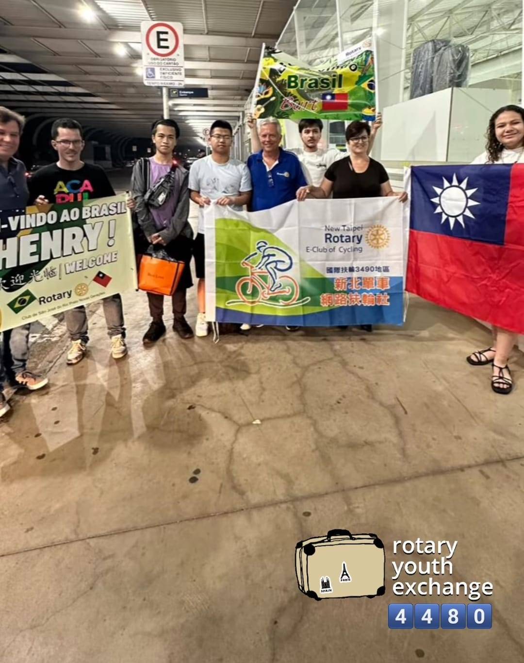 Intercambistas de Taiwan Henry e Burt Chegam Em São José do Rio Preto