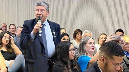 Marco Antônio de Araújo, futuro governador do Distrito 4510 do Rotary International, participa de evento rotário brasileiro