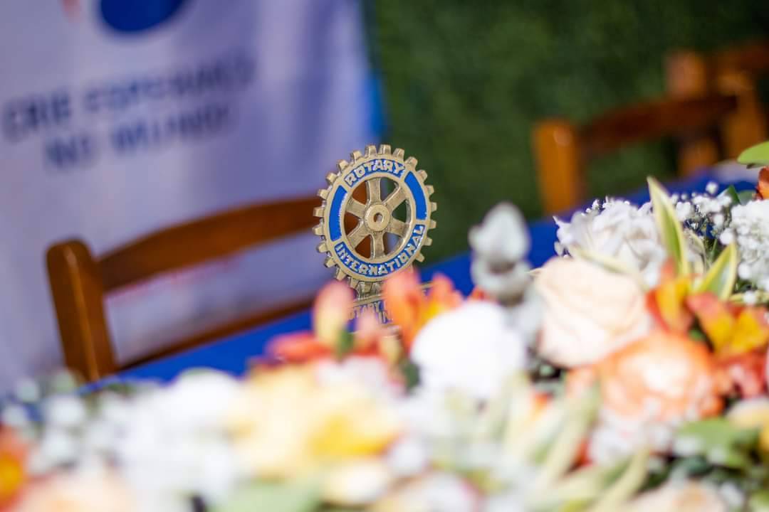 Dar de Sí Antes de Pensar em Sí é o Ideal que Nos Move