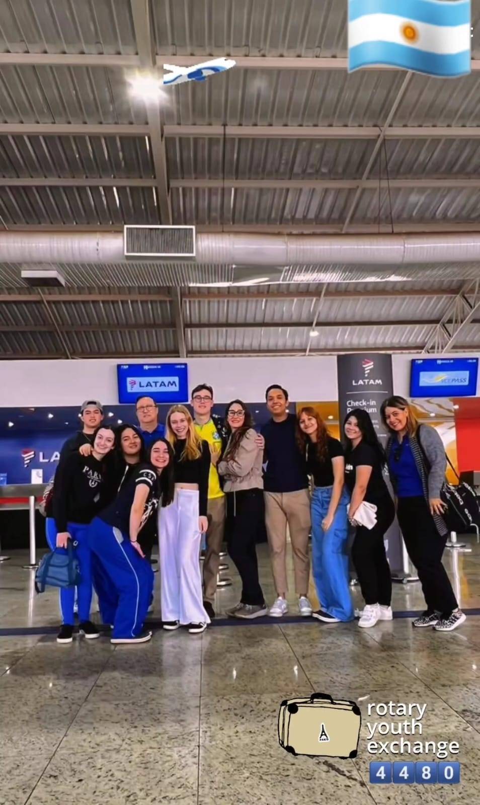 Intercambista Bruno Embarca Para Argentina