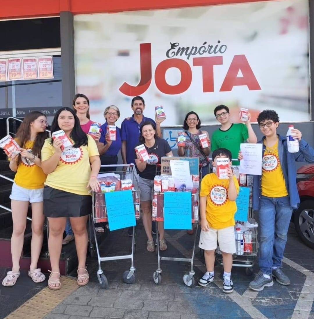 Rotary Kids de São José do Rio Preto - Jardins Arrecada Leite em Prol do Lar de Betânia