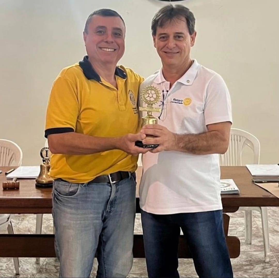  Rotary Club de Fernandópolis - 22 de Maio Recebe Visita do Rotary Club de Fernandópolis