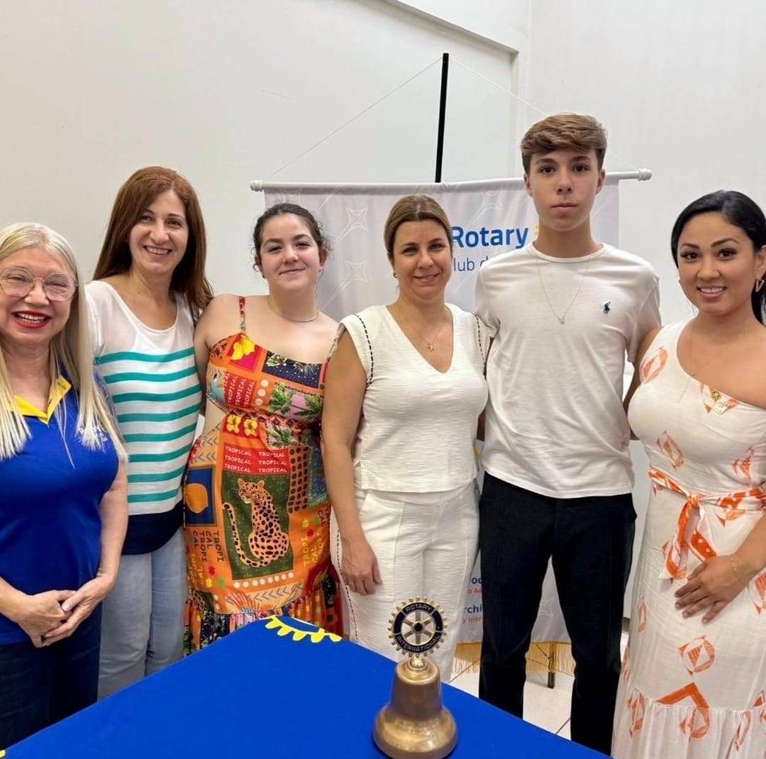  Rotary Club de Lins - Sul Incentiva a Participação dos Candidatos a Intercâmbio em Reuniões do Rotary