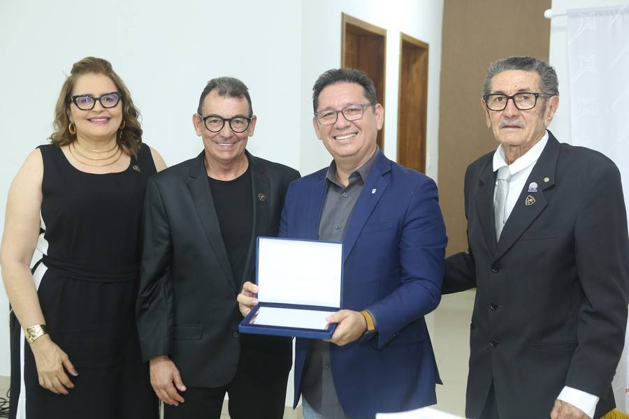 Posse de Novos Companheiros