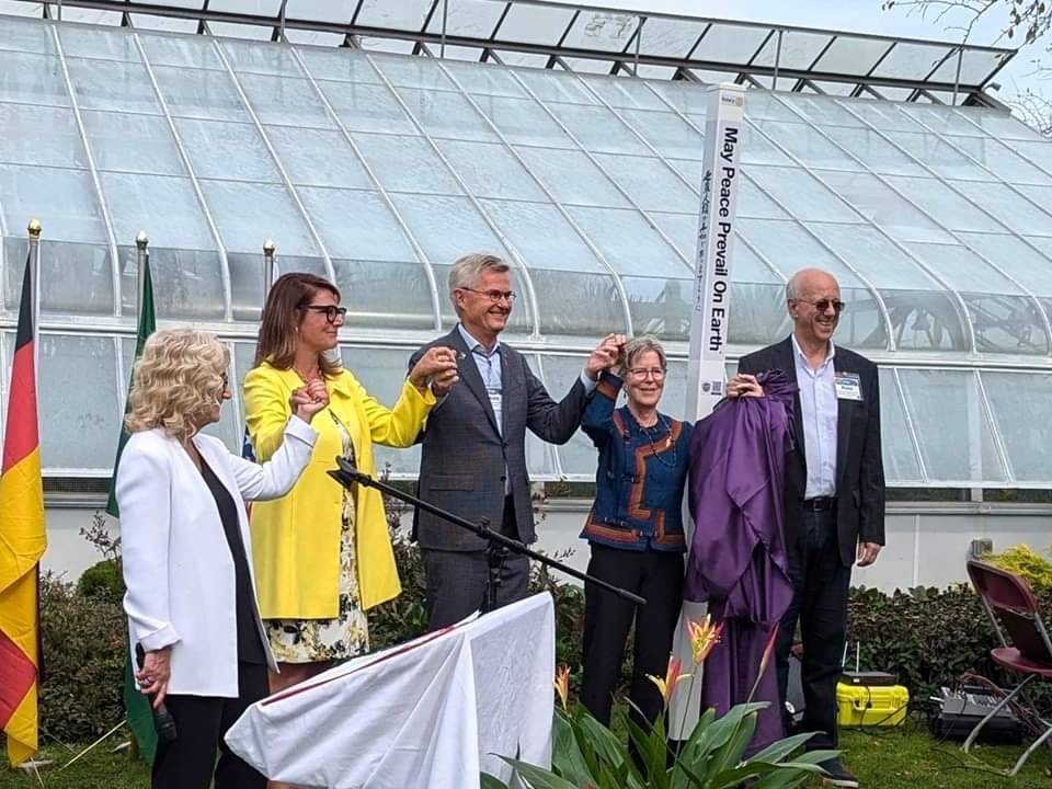 Governo do Canadá Recebe Reconhecimento Especial do Rotary