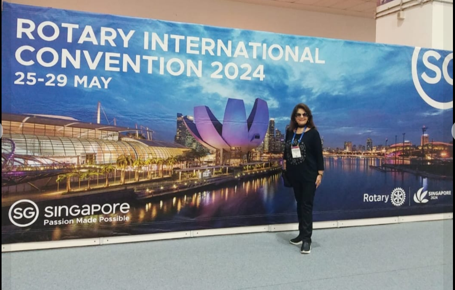LIANE MARIA MENDES MARQUES NO PAINEL DA CONVENÇÃO EM SINGAPURA, ÁSIA.