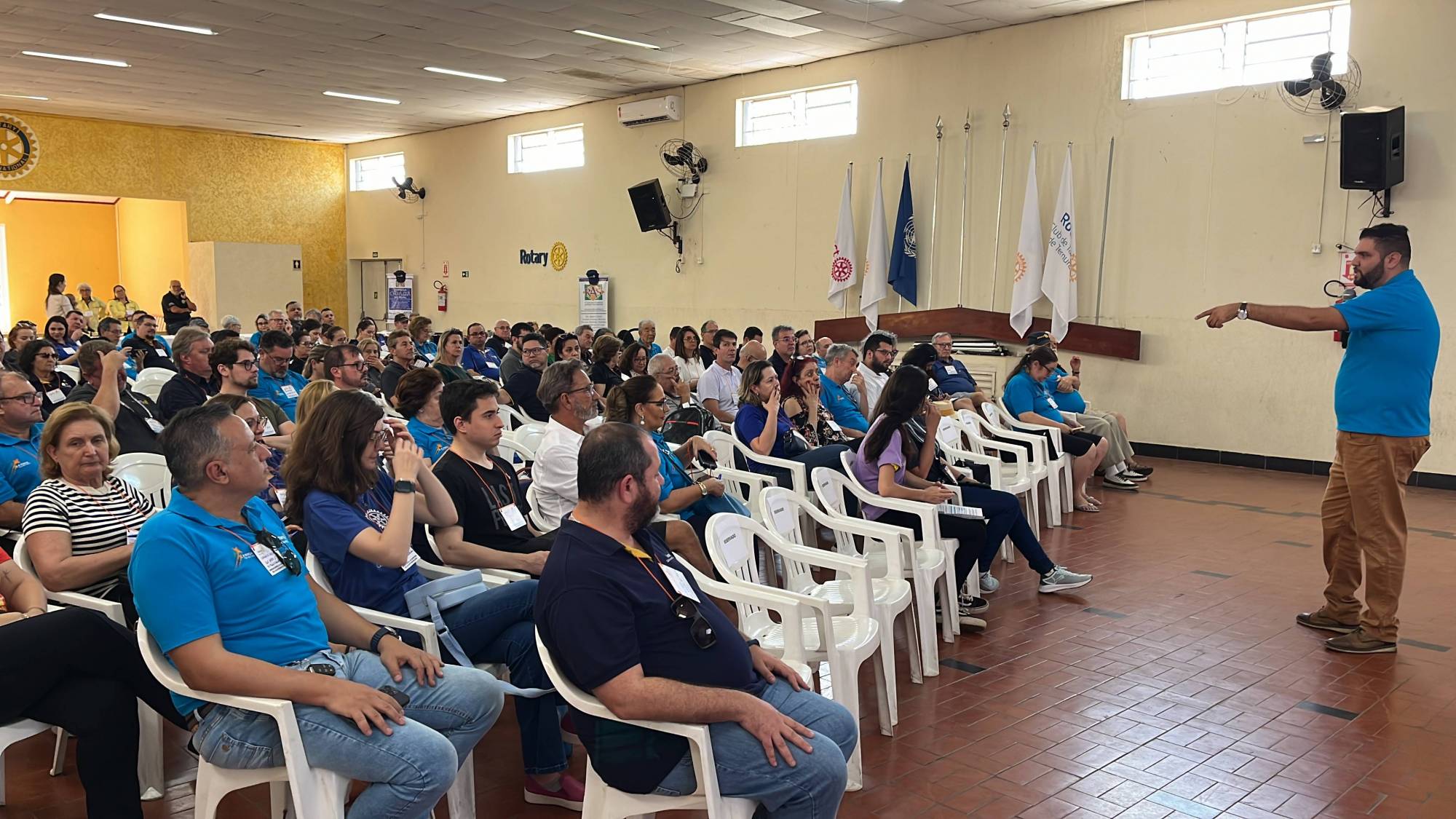 Seminário  Distrital de Serviços a Juventude 