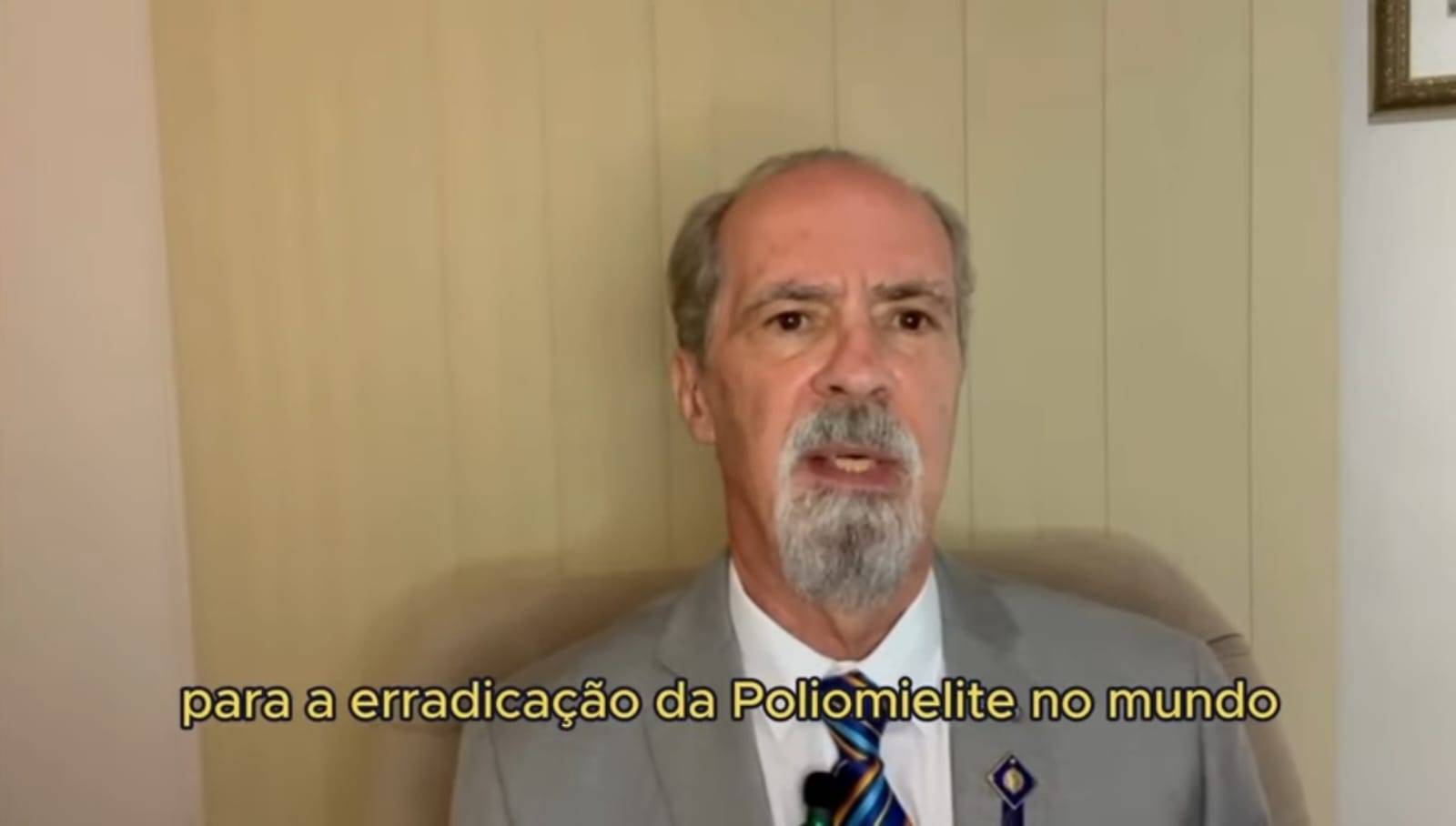 Pingos de Rotary com o tema Reconhecimento a declaração de Bill Gates e relançamento da campanha contra a poliomielite