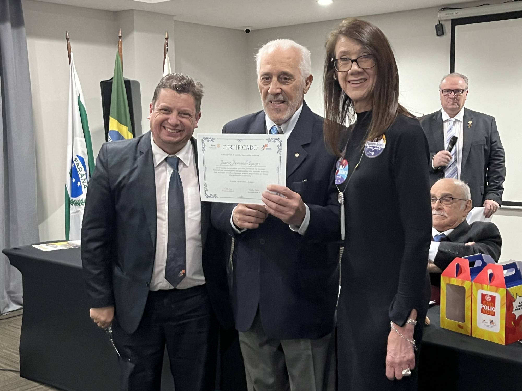 Gov. 2024-2025 ALFREDO ARTEN JUNIOR / Dr. JUAREZ FERNANDO GAZIRI / Presid. CÉLIA REGINA BIM