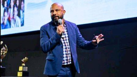 Patrick Nunes, diretor de comunicação global e design do Rotary International, participa do Seminário da Imagem Pública