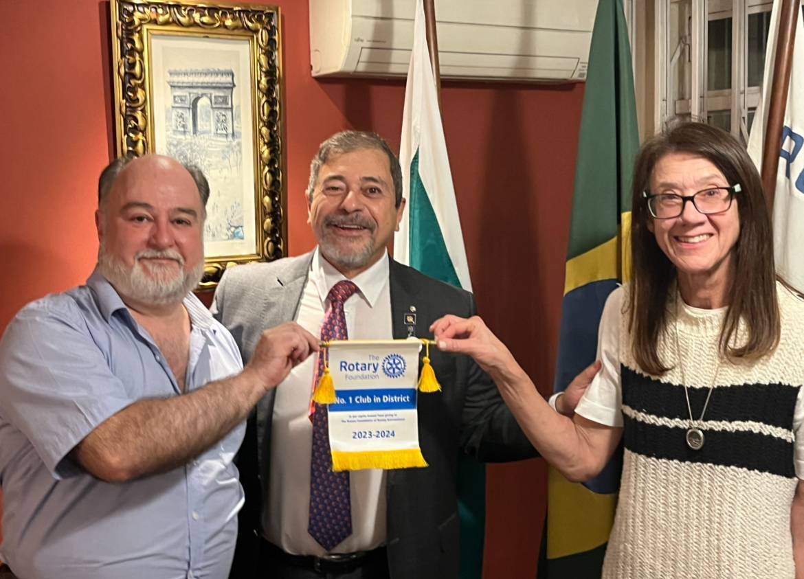 Presidente 23-24 Marcos Toledo / Governador 23-24 Laerzio Chiesorin Junior / Presidente 24-25 Célia Bim